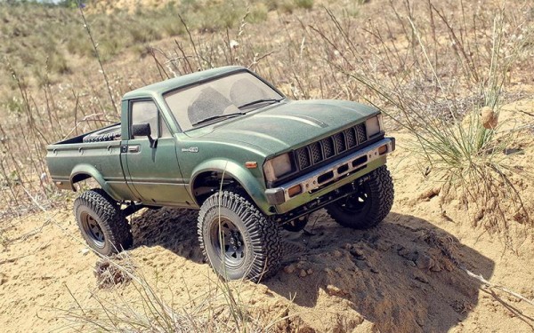 RC4WD Trail Finder 2 Truck Kit mit Mojave II Body Set