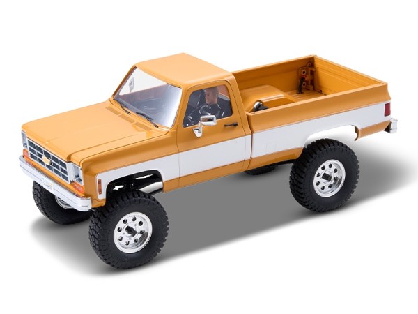 FMS FCX18 Chevrolet K10 V2 1:18 RTR gelb